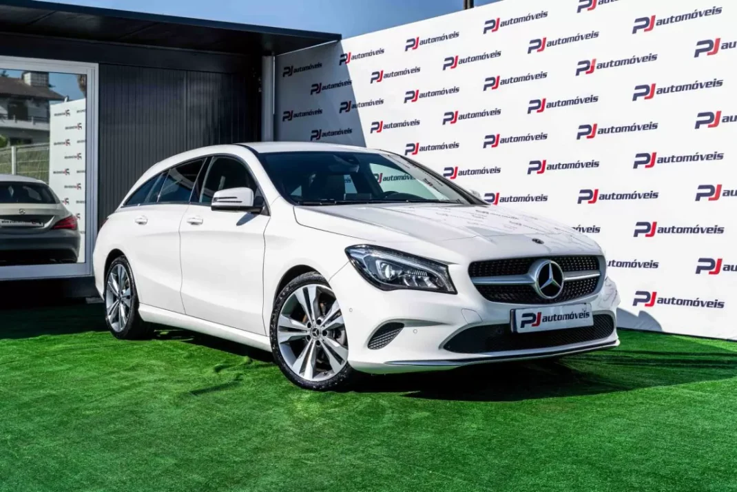 Mercedes-Benz CLA 180 2019 - 22990 EUR, 188150 km - AUTO.MOTO.pt - 188150km - foto 1 de 35