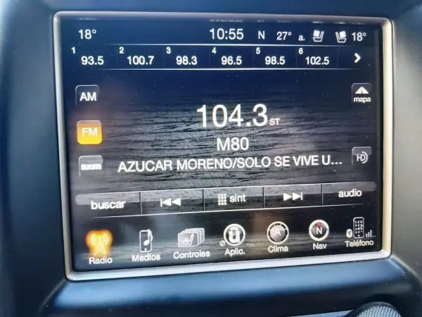 Jeep Grand Cherokee 2016 - 34950 EUR, 135350 km - AUTO.MOTO.pt - 135350km - foto 44 de 60