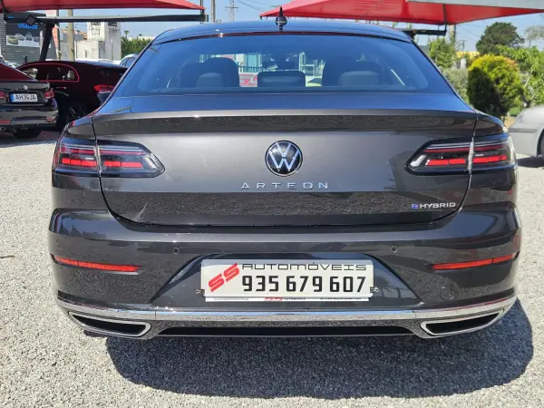 Volkswagen Arteon 2022 - 30500 EUR, 32500 km - AUTO.MOTO.pt - 32500km - foto 8 de 51