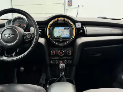 MINI 5 Portas 2016 - 15890 EUR, 167000 km - AUTO.MOTO.pt - 167000km - foto 24 de 34