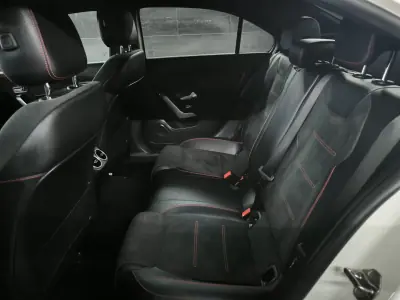 Mercedes-Benz A 250 Limousine 2020 - 25950 EUR, 141000 km - AUTO.MOTO.pt - 141000km - foto 23 de 55