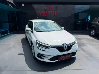 Renault Mégane 2022 - 121000km