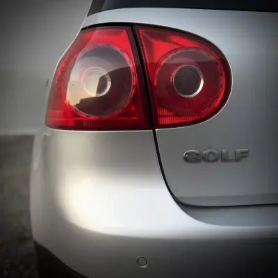 Volkswagen Golf 2007 - 5750 EUR, 198000 km - AUTO.MOTO.pt - 198000km - foto 3 de 21