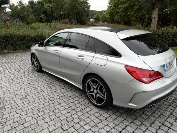 Mercedes-Benz CLA 180 Shooting Brake d AMG Line 2017 Diesel