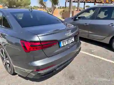 Audi A6 2020 - 38000 EUR, 133000 km - AUTO.MOTO.pt - 133000km - foto 3 de 9