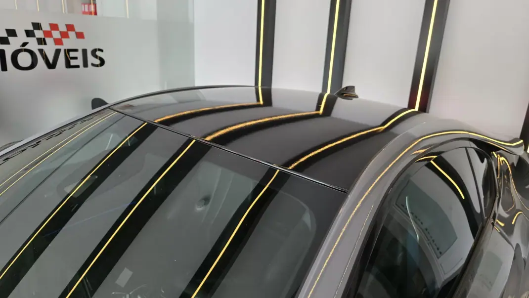 BMW i8 2015 - 62500 EUR, 132830 km - 132830km - foto 29 de 50