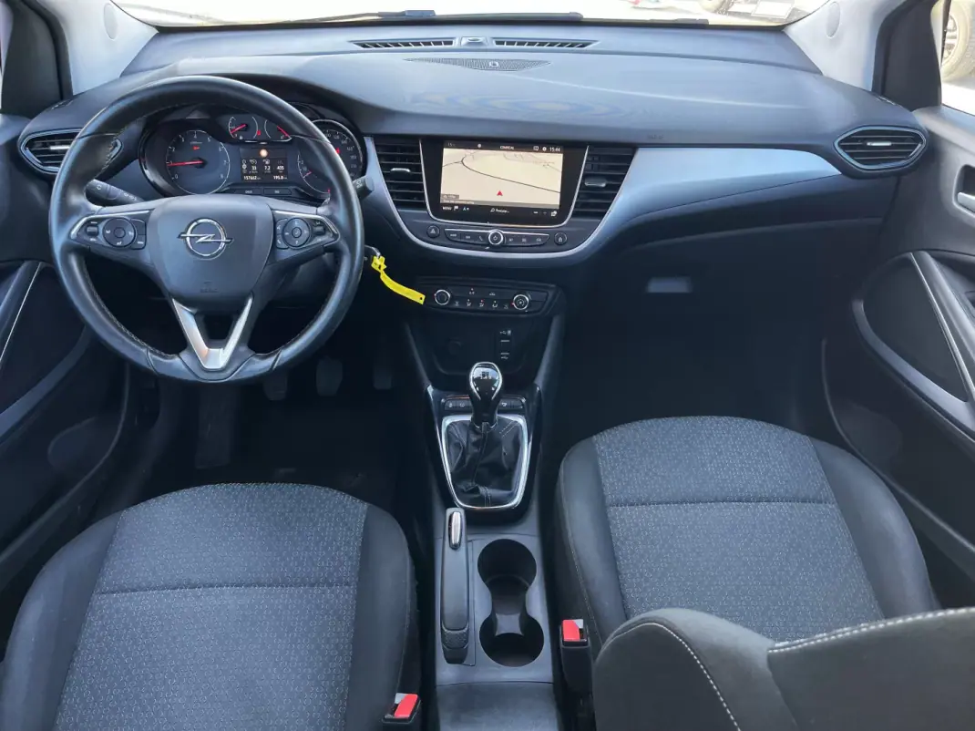 Opel Crossland X 2018 - 11490 EUR, 157660 km - AUTO.MOTO.pt - 157660km - foto 8 de 20