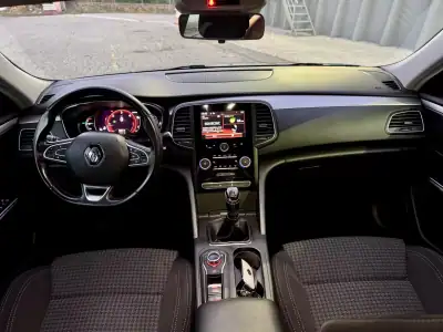 Renault Talisman Sport Tourer 2018 - 14500 EUR, 160000 km - AUTO.MOTO.pt - 160000km - foto 16 de 27