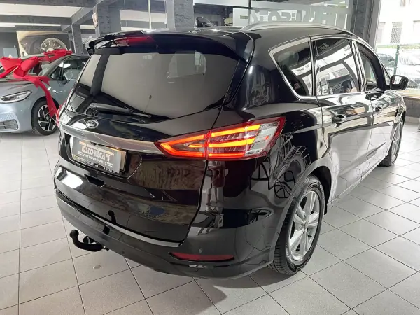 Ford S-Max 2021 - 26600 EUR, 132399 km - AUTO.MOTO.pt - 132399km - foto 3 de 29