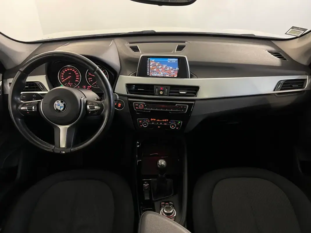 BMW X1 2016 - 18900 EUR, 134000 km - AUTO.MOTO.pt - 134000km - foto 3 de 31