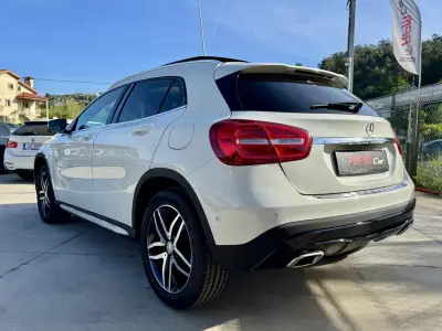 Mercedes-Benz GLA 180 2016 - 17999 EUR, 180000 km - AUTO.MOTO.pt - 180000km - foto 16 de 24