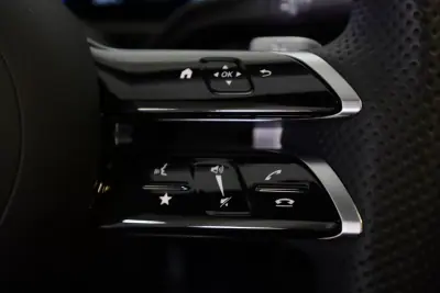 Mercedes-Benz A 180 Limousine 2025 - 39990 EUR, 6272 km - AUTO.MOTO.pt - 6272km - foto 30 de 47