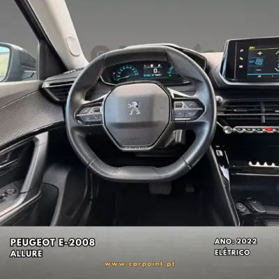 Peugeot e-2008 2023 — foto 6 de 10