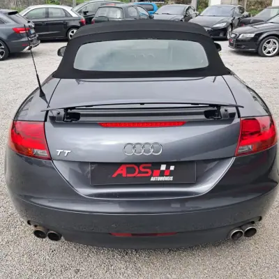 Audi TT Roadster 2010 - 13990 EUR, 164000 km - 164000km - foto 6 de 13