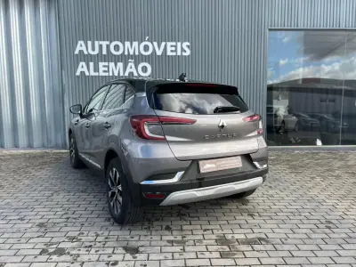 Renault Captur 2023 - 18250 EUR, 72446 km - AUTO.MOTO.pt - 72446km - foto 6 de 20
