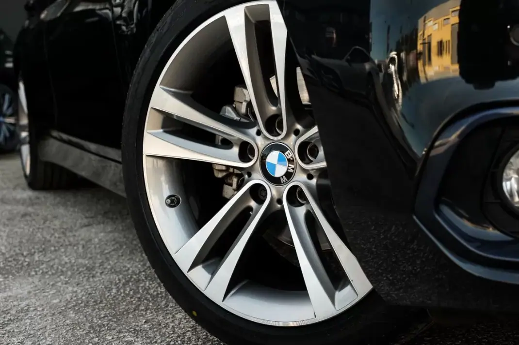 BMW 420 Gran Coupé 2014 - 18999 EUR, 269000 km - AUTO.MOTO.pt - 269000km - foto 7 de 14