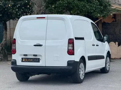 Citroën Berlingo 1.6 BlueHdi 100 2018 - 11990 EUR, 41500 km - AUTO.MOTO.pt - 41500km - foto 6 de 24