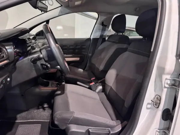 Citroën C3 2019 - 11990 EUR, 240000 km - AUTO.MOTO.pt - 240000km - foto 32 de 35