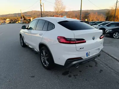 BMW X4 2018 - 49000 EUR, 90000 km - AUTO.MOTO.pt - 90000km - foto 19 de 52