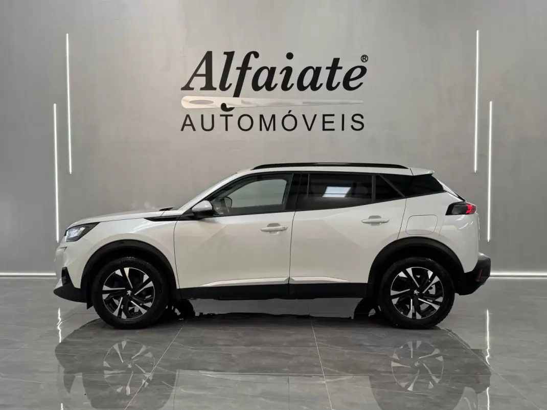 Peugeot 2008 2020 - 15990 EUR, 125000 km - AUTO.MOTO.pt - 125000km - foto 3 de 7