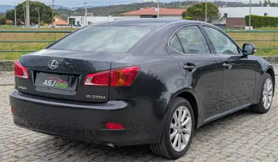 Lexus IS 220 2009 - 8500 EUR, 204441 km - AUTO.MOTO.pt - 204441km - foto 6 de 26