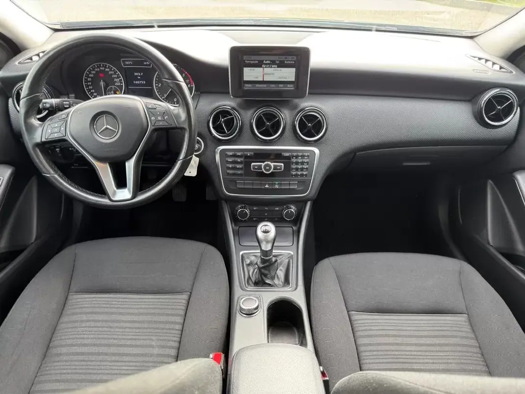 Mercedes-Benz A 160 2015 - 12900 EUR, 160650 km - AUTO.MOTO.pt - 160650km - foto 8 de 25
