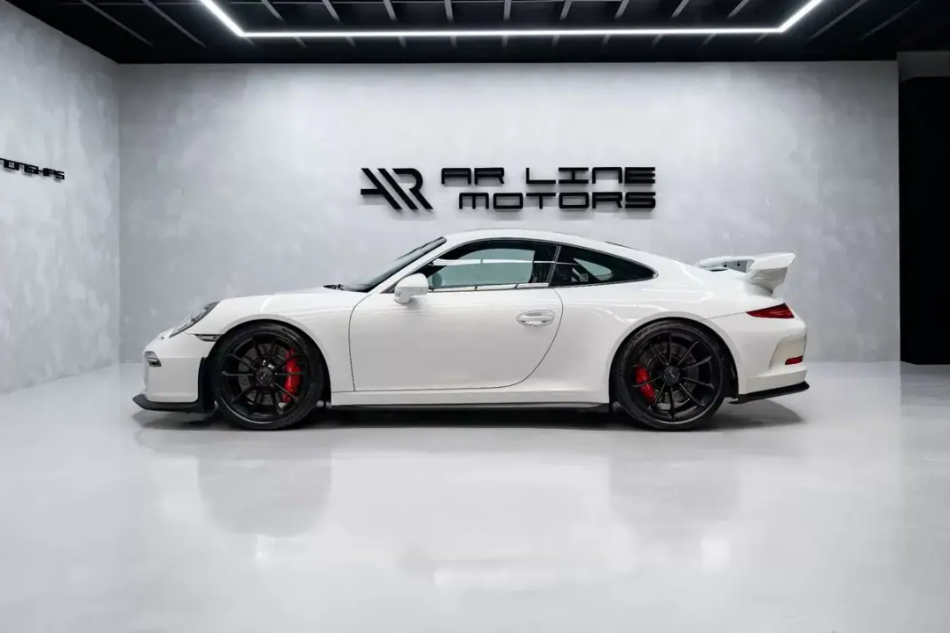 Porsche 991 2014 - 139950 EUR, 41000 km - AUTO.MOTO.pt - 41000km - foto 16 de 38