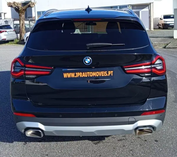 BMW X3 2022 - 31990 EUR, 129150 km - AUTO.MOTO.pt - 129150km - foto 8 de 19