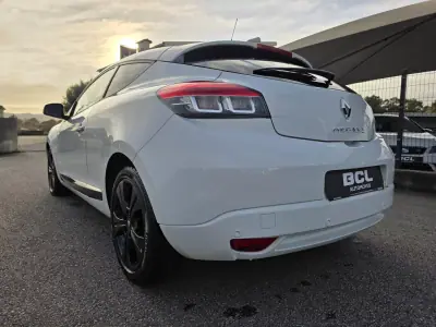 Renault Mégane Coupe 2011 - 8990 EUR, 234000 km - AUTO.MOTO.pt - 234000km - foto 11 de 33