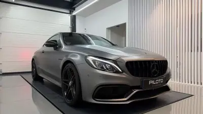 Mercedes-Benz C 63 AMG 2016 - 77990 EUR, 60883 km - AUTO.MOTO.pt - 60883km - foto 6 de 37