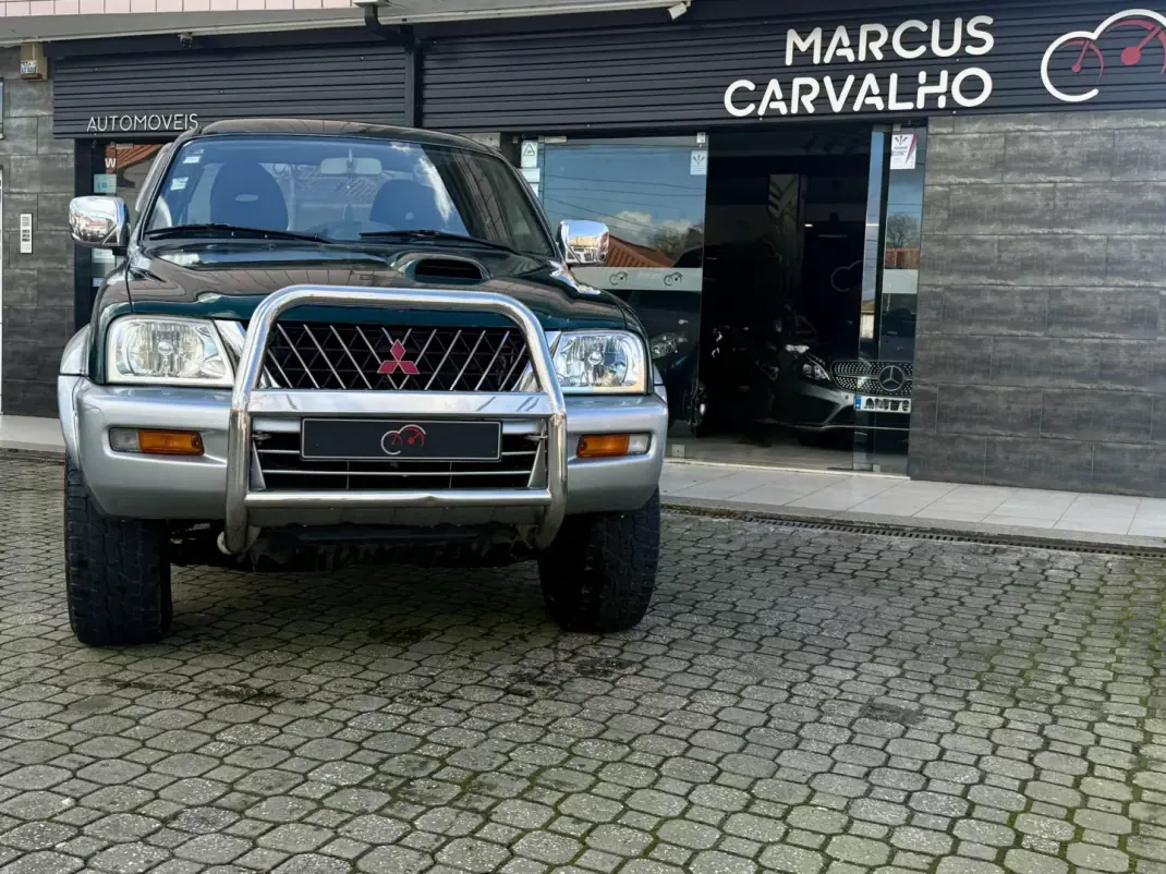 Mitsubishi L200 2002 - 13490 EUR, 214000 km - AUTO.MOTO.pt - 214000km - foto 3 de 11