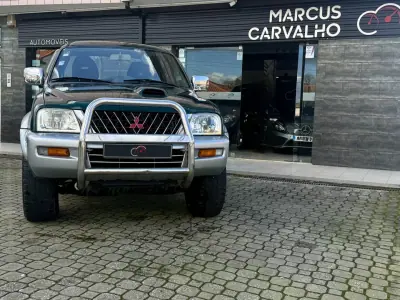Mitsubishi L200 2002 - 13490 EUR, 214000 km - AUTO.MOTO.pt - 214000km - foto 3 de 11