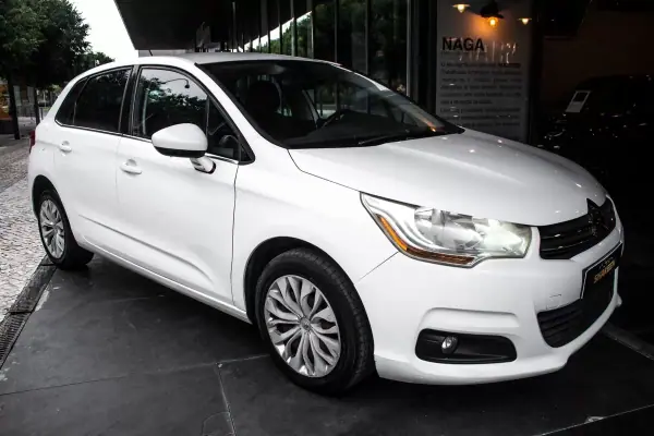 Citroën C4 2011 - 5790 EUR, 293492 km - AUTO.MOTO.pt - 293492km - foto 6 de 29