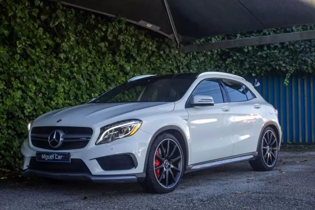 Mercedes-Benz GLA 45 AMG 2015 - 34900 EUR, 49200 km - AUTO.MOTO.pt - 49200km - foto 3 de 20