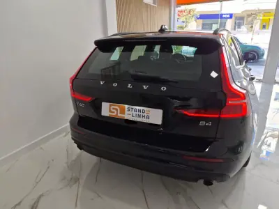 Volvo V60 2021 - 24990 EUR, 103413 km - AUTO.MOTO.pt - 103413km - foto 6 de 23