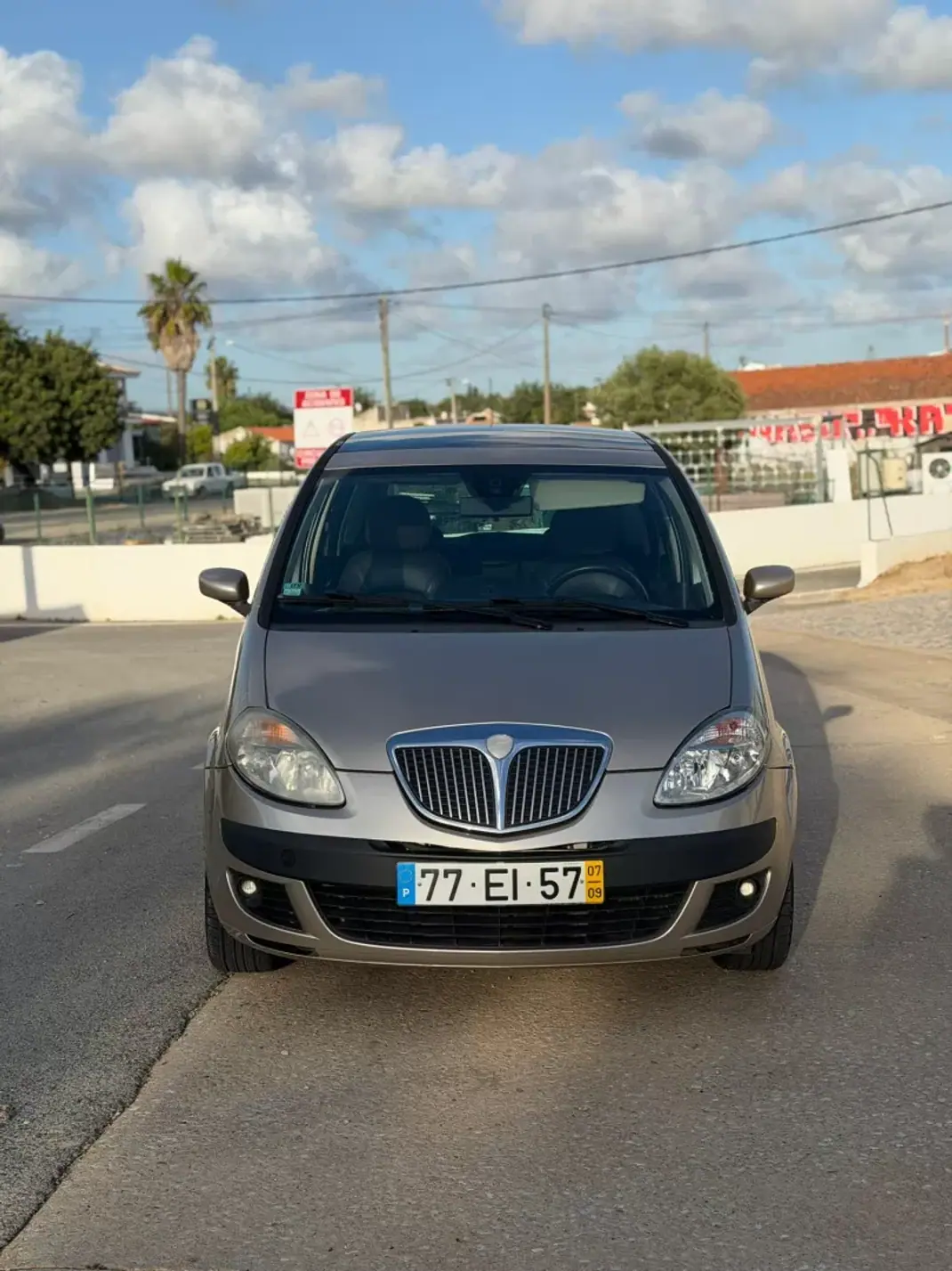 Lancia Musa 2007 - 5900 EUR, 128702 km - AUTO.MOTO.pt - 128702km - foto 3 de 9