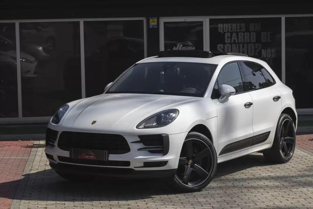 Porsche Macan 2018 - 53900 EUR, 89600 km - AUTO.MOTO.pt - 89600km - foto 3 de 40
