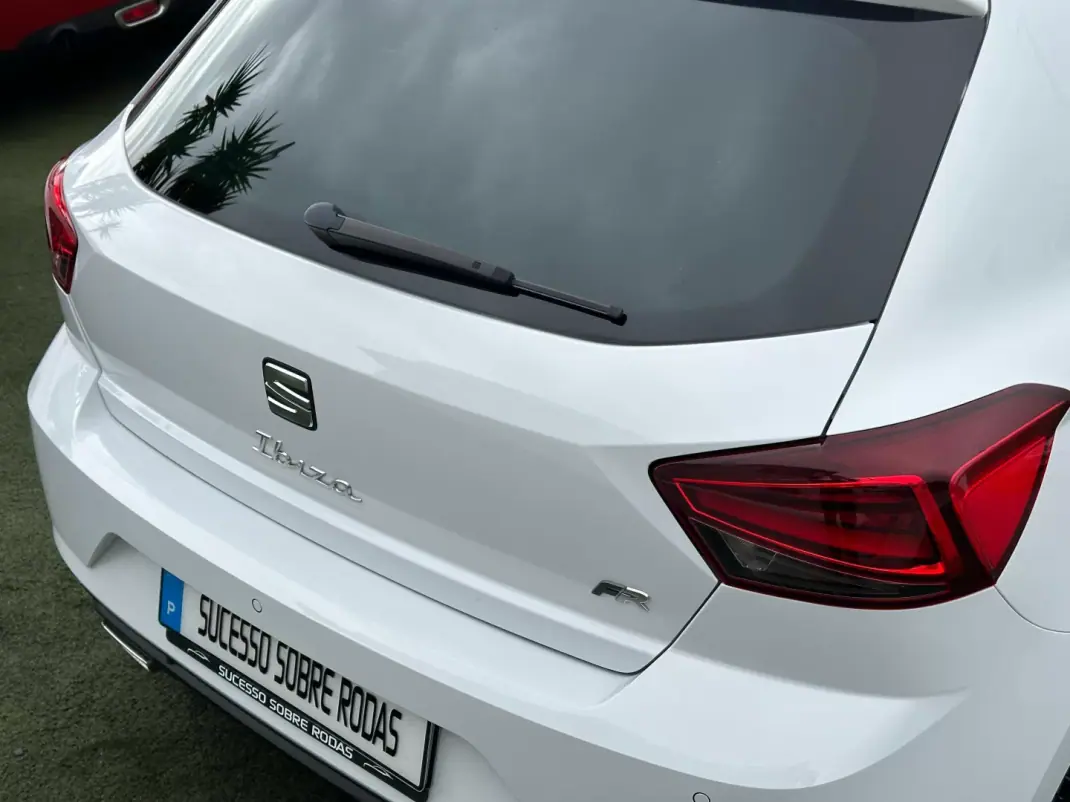 SEAT Ibiza 2023 - 22490 EUR, 21800 km - AUTO.MOTO.pt - 21800km - foto 10 de 18