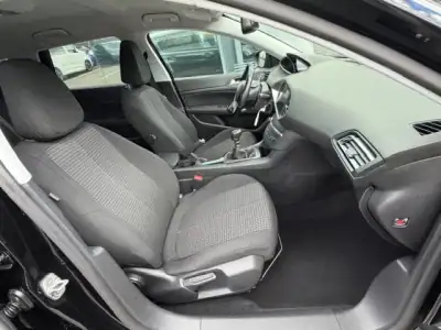 Peugeot 308 SW 2020 - 15900 EUR, 76690 km - AUTO.MOTO.pt - 76690km - foto 12 de 12