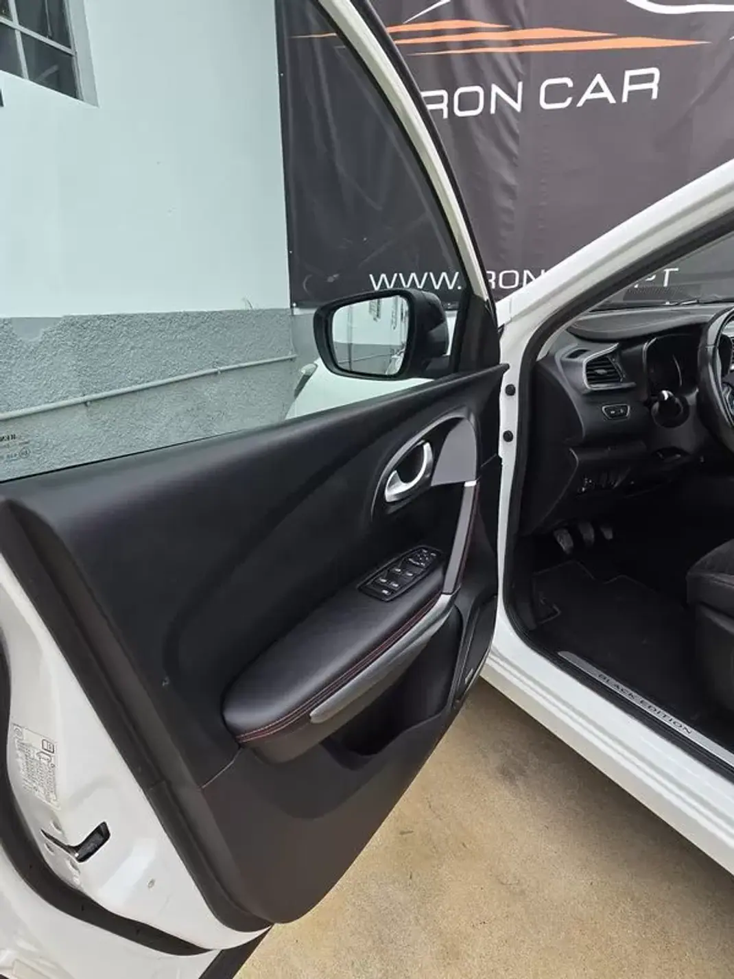 Renault Kadjar 2019 - 19900 EUR, 80213 km - AUTO.MOTO.pt - 80213km - foto 21 de 34