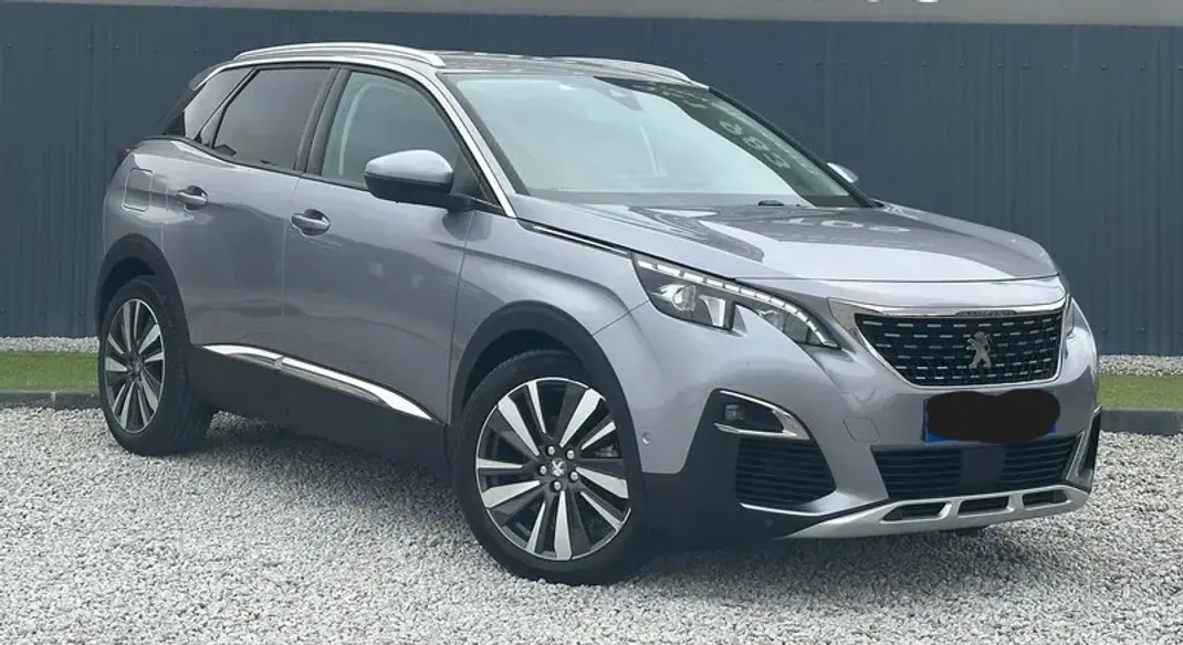 Peugeot 3008 2017 - 17250 EUR, 200000 km - AUTO.MOTO.pt - 200000km - foto 1 de 2