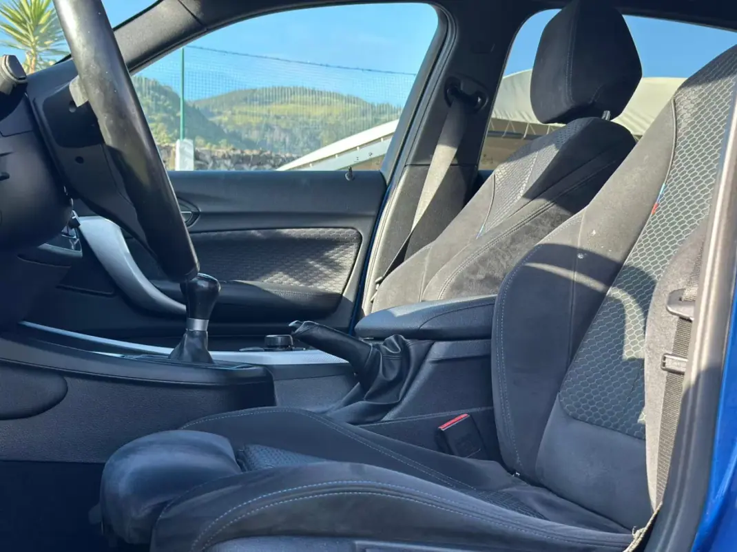 BMW 116 2018 - 20990 EUR, 150000 km - AUTO.MOTO.pt - 150000km - foto 12 de 17