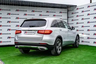 Mercedes-Benz GLC 250 2018 - 33900 EUR, 186200 km - AUTO.MOTO.pt - 186200km - foto 6 de 19