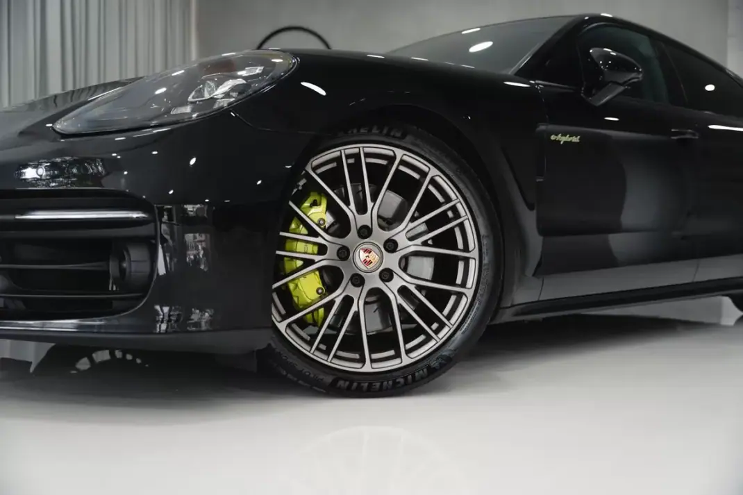 Porsche Panamera Sport Turismo 2021 - 79950 EUR, 91000 km - 91000km - foto 4 de 51