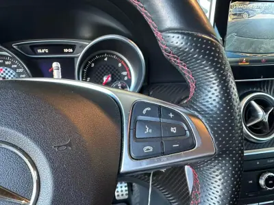 Mercedes-Benz A 180 2017 - 19900 EUR, 108222 km - AUTO.MOTO.pt - 108222km - foto 22 de 32