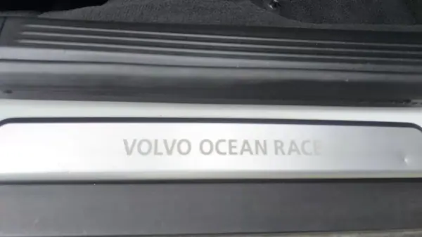 Volvo V40 2014 - 11900 EUR, 205000 km - AUTO.MOTO.pt - 205000km - foto 8 de 20
