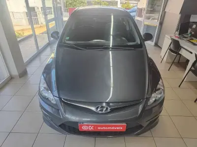 Hyundai i30 2011 - 7250 EUR, 112000 km - AUTO.MOTO.pt - 112000km - foto 31 de 35
