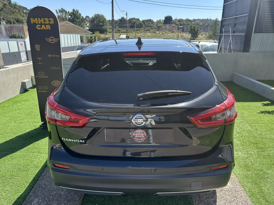 Nissan Qashqai 2018 - 15500 EUR, 200000 km - 200000km - foto 13 de 68