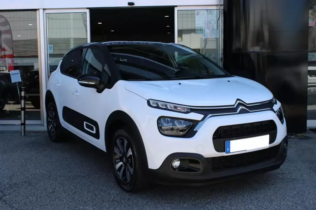 Citroën C3 2024 - 15900 EUR, 51758 km - AUTO.MOTO.pt - 51758km - foto 1 de 12