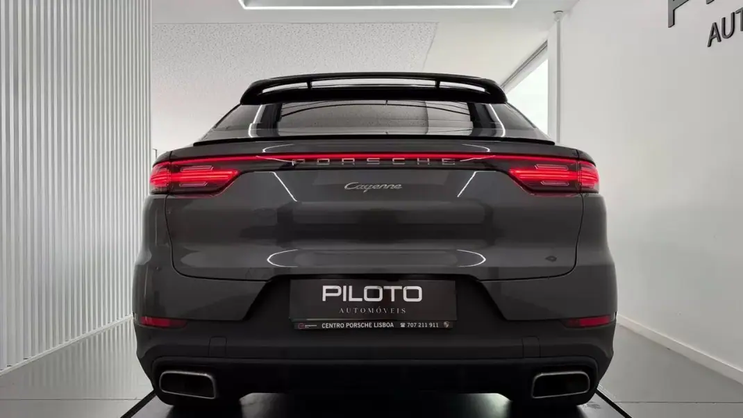 Porsche Cayenne Coupé 2019 - 69990 EUR, 59352 km - 59352km - foto 8 de 32